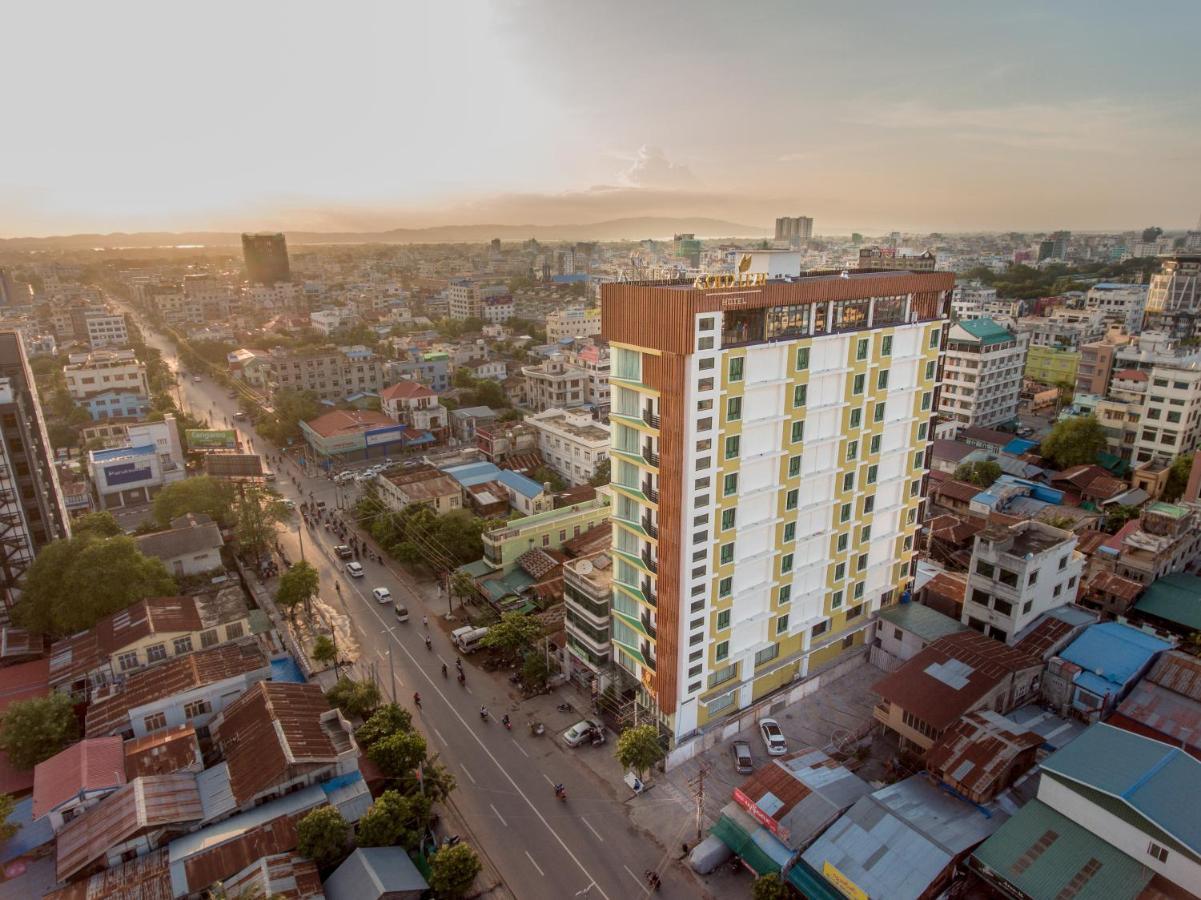 Gold Leaf Hotel Mandalay Exterior foto