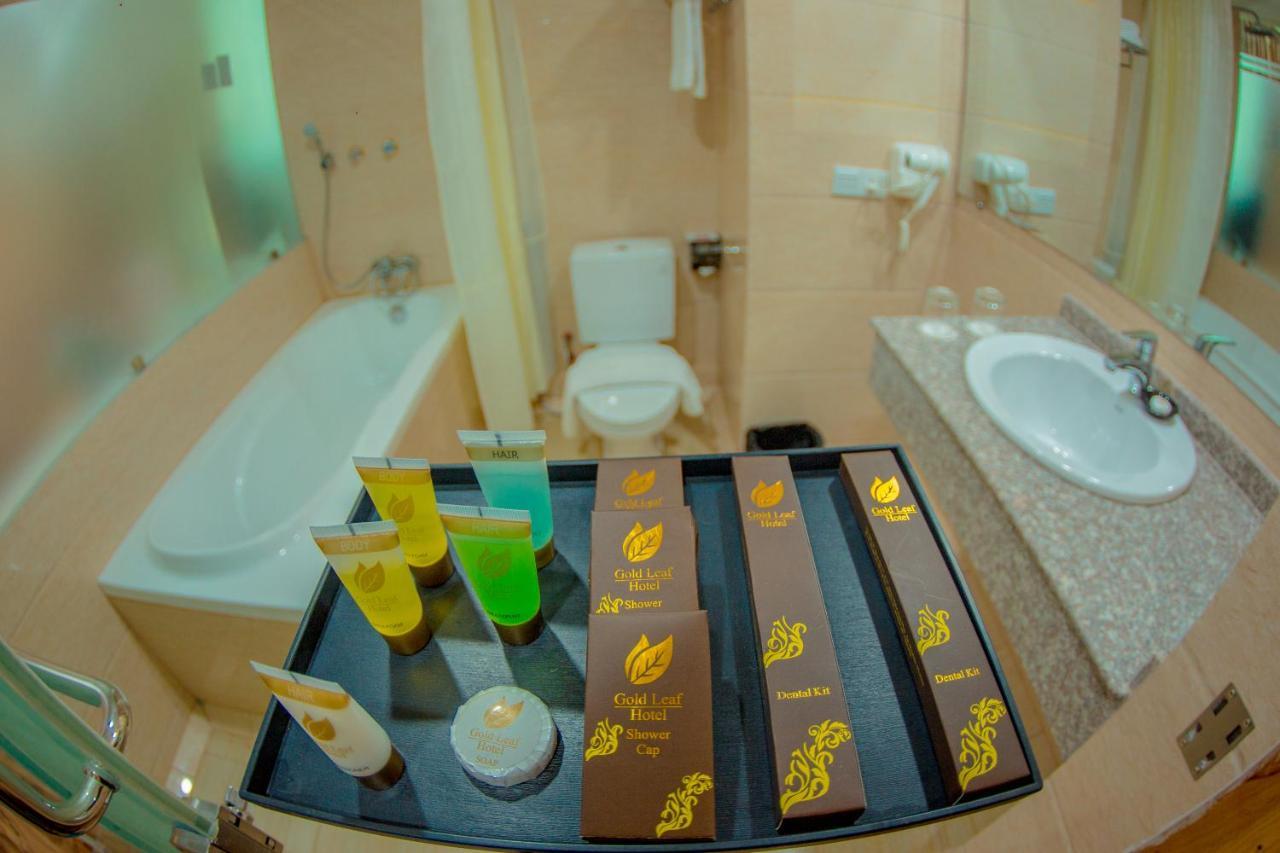 Gold Leaf Hotel Mandalay Exterior foto